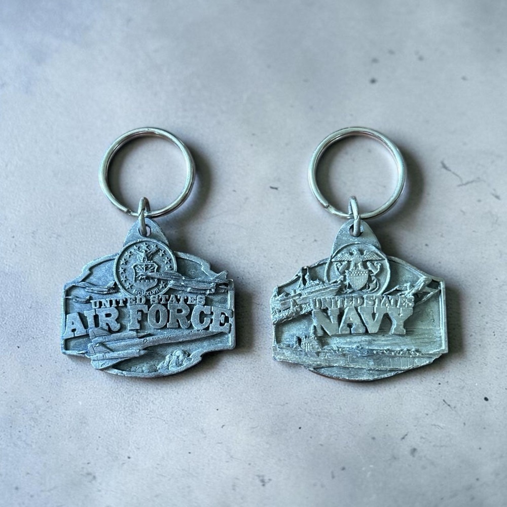 1989 US Airforce/Navy keychains